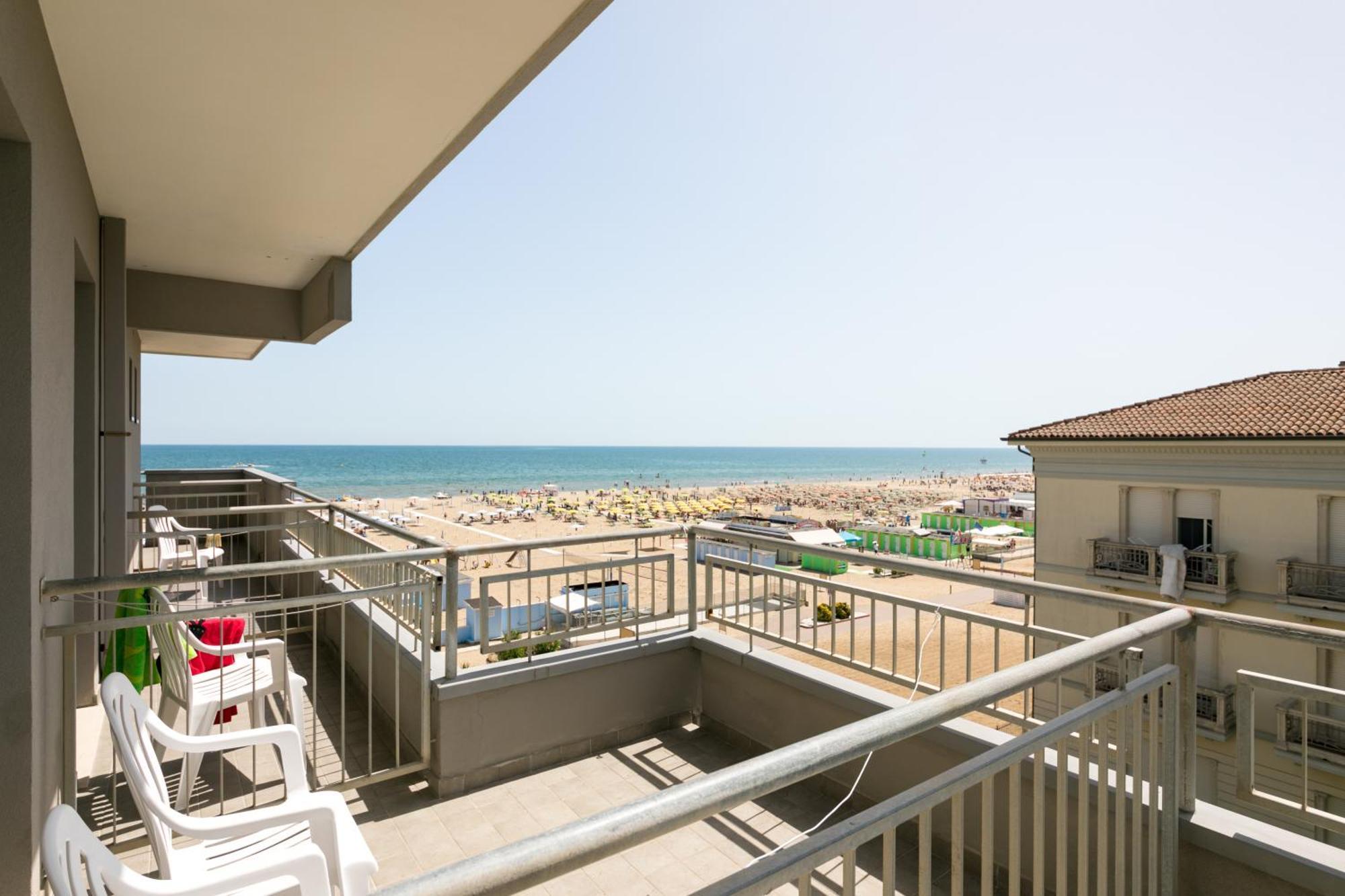 Hotel Giglio ริมินี ภายนอก รูปภาพ